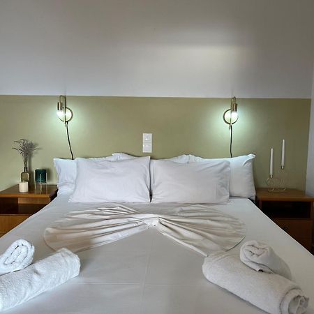 Papadatos Apts With Amazing View - 5Mins From The Beach Kontogialos Экстерьер фото