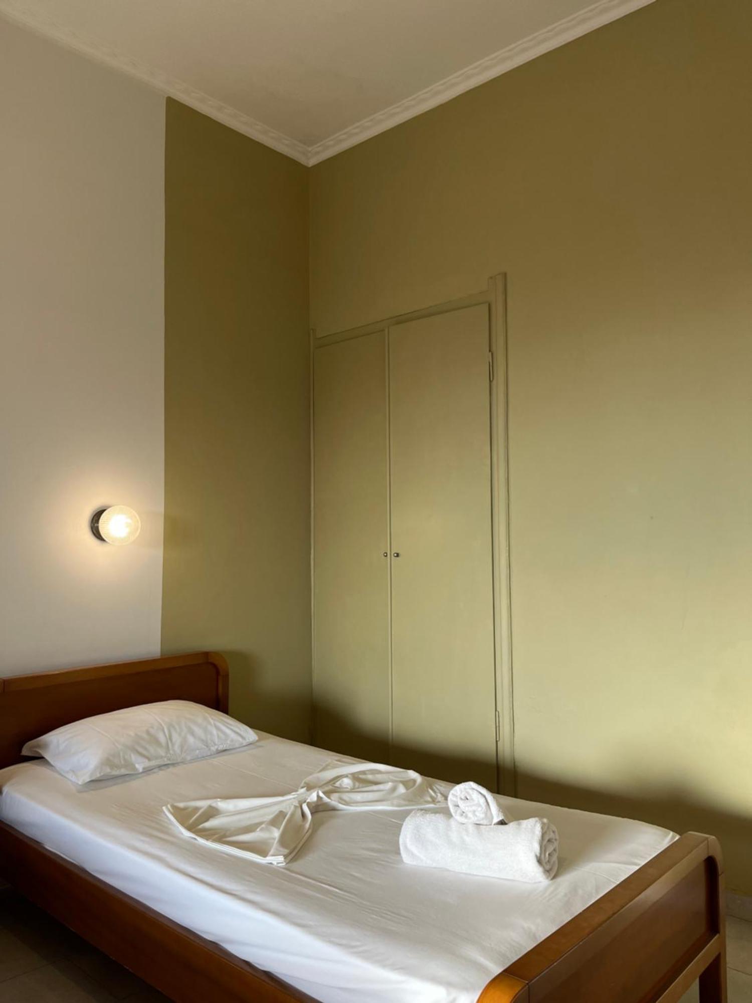 Papadatos Apts With Amazing View - 5Mins From The Beach Kontogialos Экстерьер фото