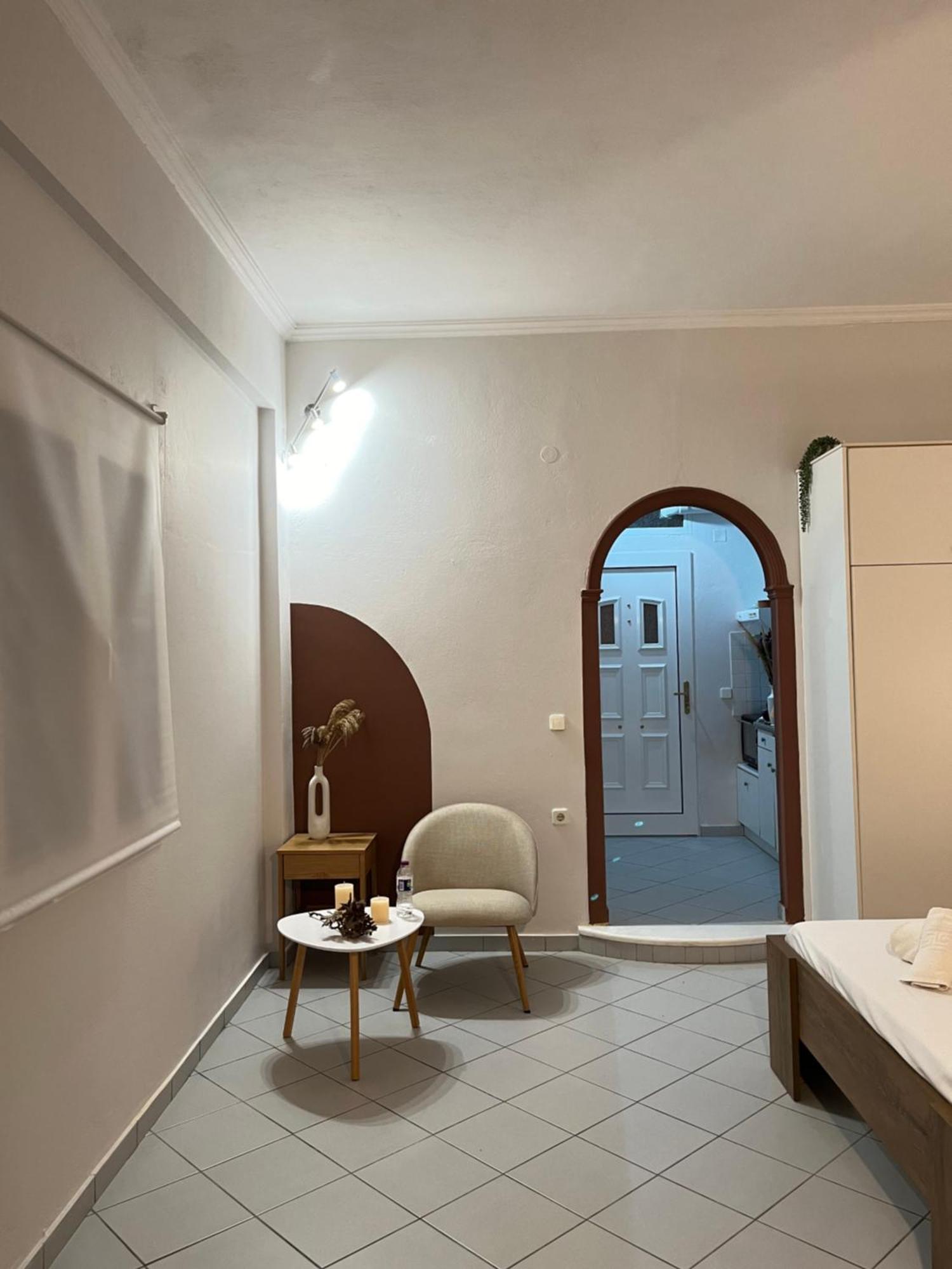 Papadatos Apts With Amazing View - 5Mins From The Beach Kontogialos Экстерьер фото